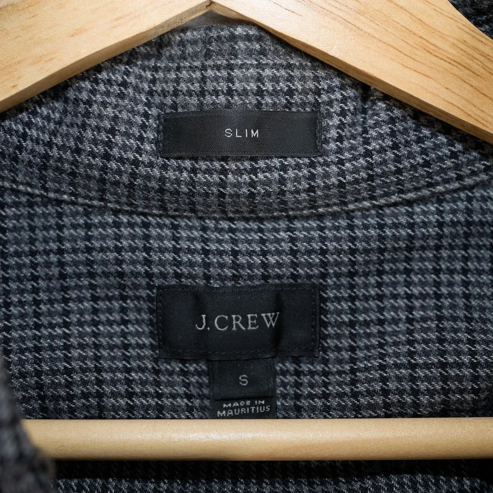 J. Crew‎ Slim Fit Button Down Long Sleeve Shirt Mens Size S Grey Plaid